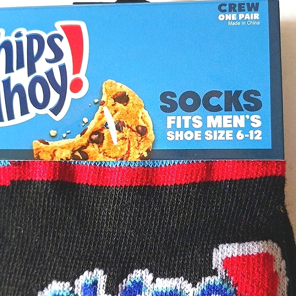 NWT Chips Ahoy Novelty Multi-Color Crew Socks Men's Size 6-12 Unisex - Picture 4 of 6